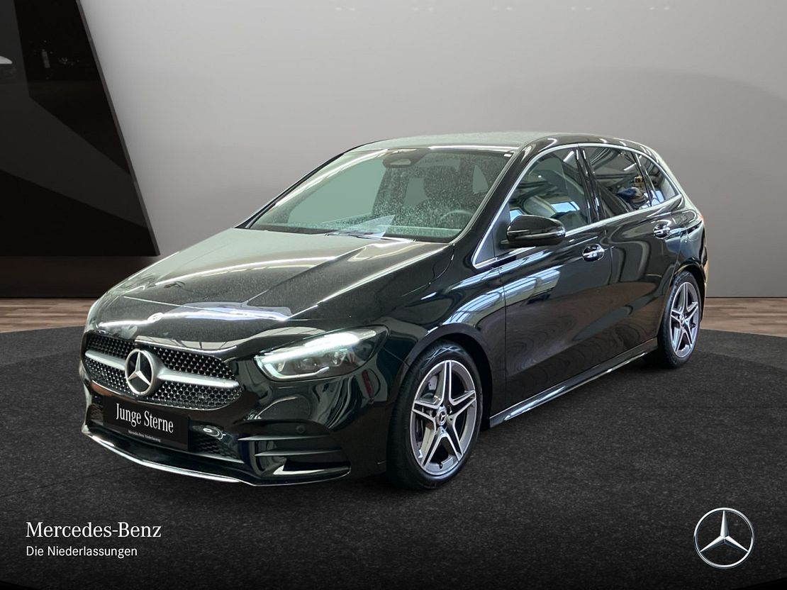 Mercedes-Benz B 250 4MATIC AMG Line Sedan