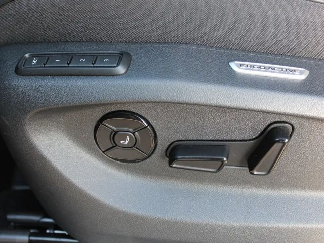 Volkswagen Tiguan 1.5 eTSI R-Line