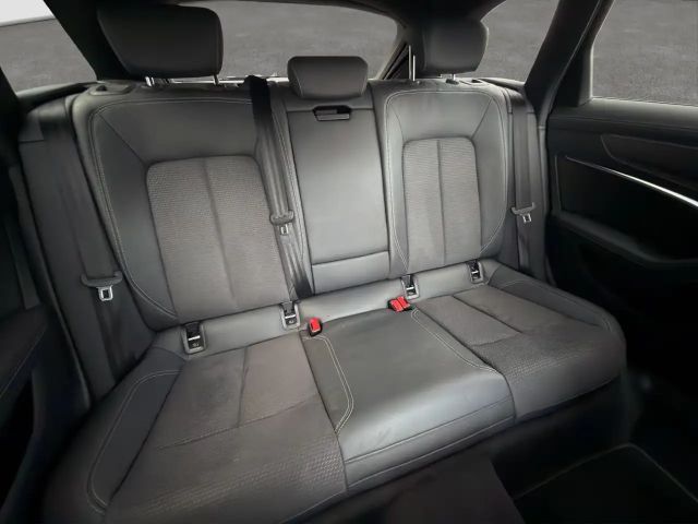 Audi S6 Avant Quattro