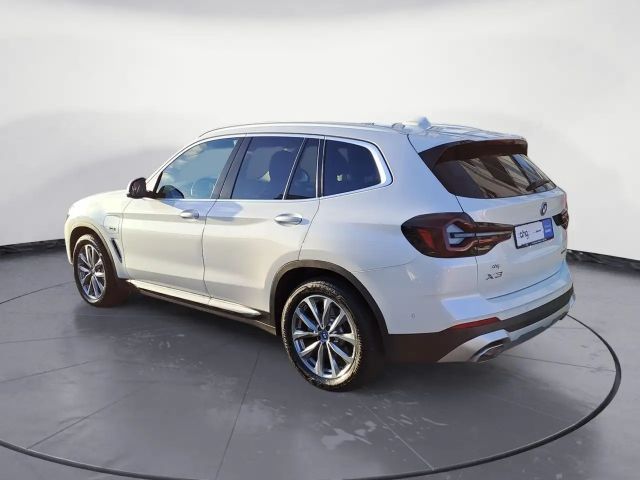BMW X3 xDrive30e