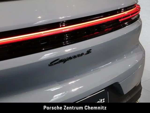 Porsche Cayenne E-Hybrid S