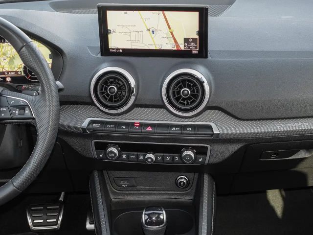 Audi SQ2 S-Tronic