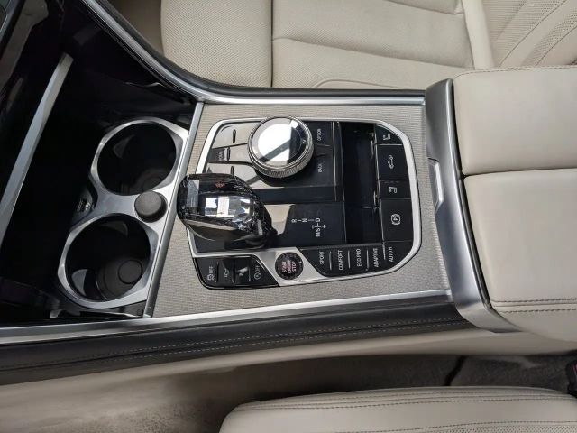 BMW 840 840i Cabrio M-Sport xDrive