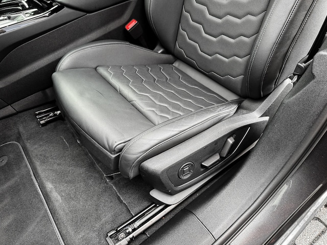 Audi A6 e-tron Avant Quattro