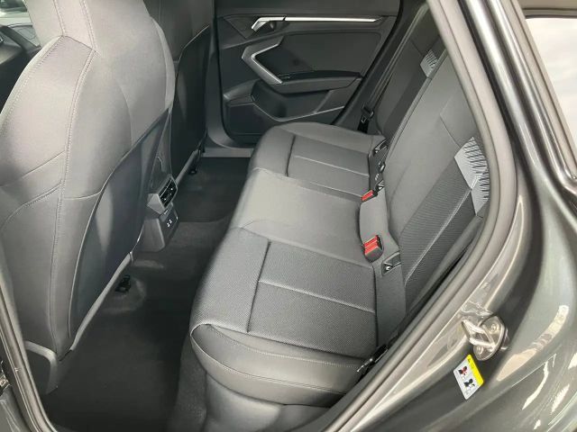 Audi A3 45 TFSI Hybride S-Line Sedan