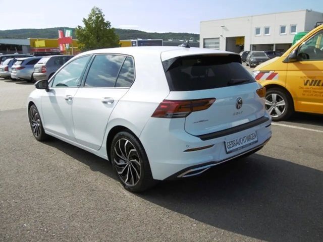 Volkswagen Golf 1.5 TSI Golf VIII