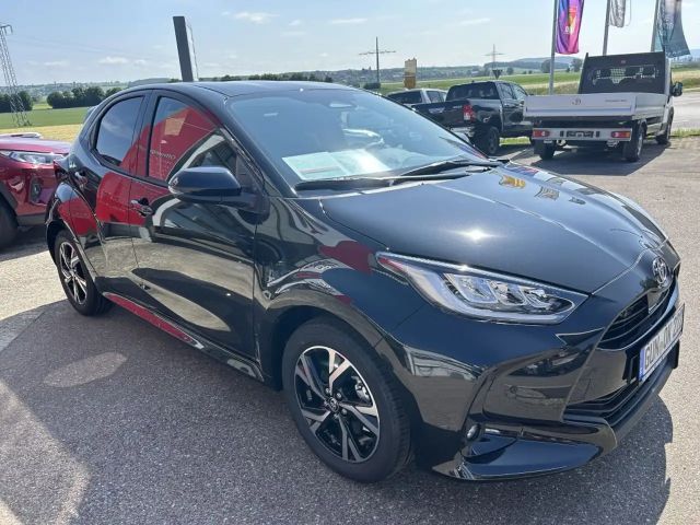 Toyota Yaris Hatchback Hybride VVT-i