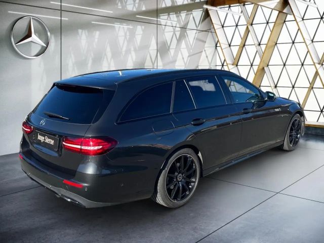 Mercedes-Benz E 220 AMG Line E 220 d Estate