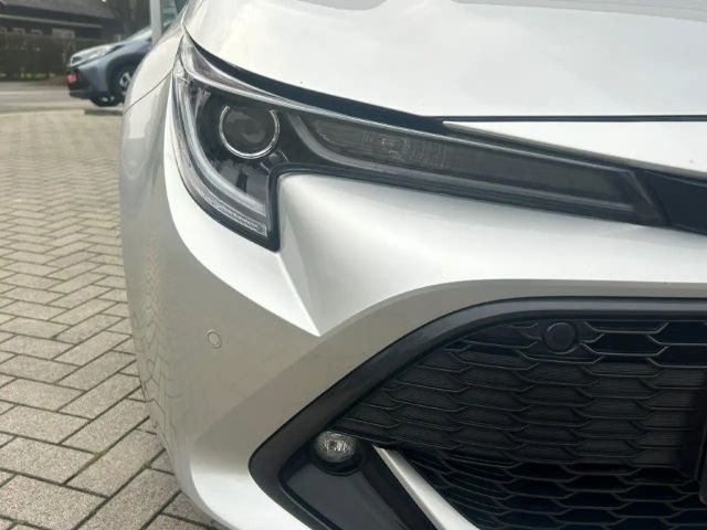 Toyota Corolla Hybride Team D