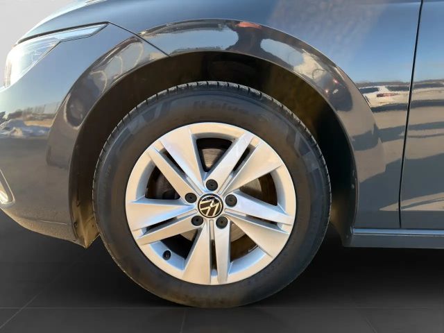 Volkswagen Golf DSG Life