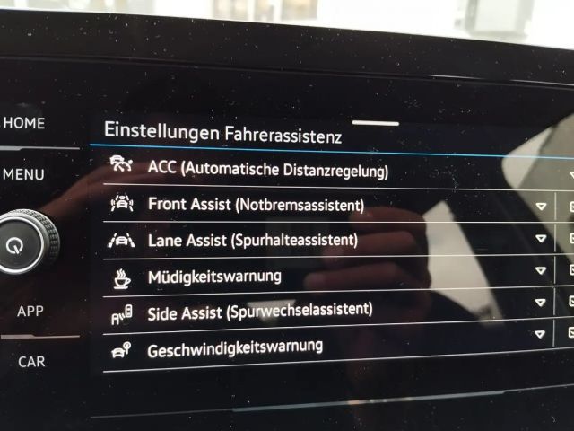 Volkswagen T-Cross 4Me TSI