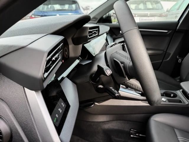 Audi A3 35 TFSI S-Line Sedan Sportback