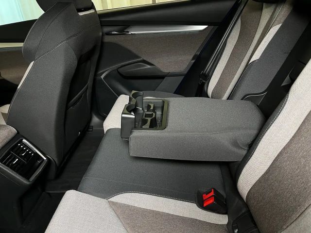 Skoda Enyaq 62 kWh *LED*Navi*PDC*LKRHZ*SmartLink*