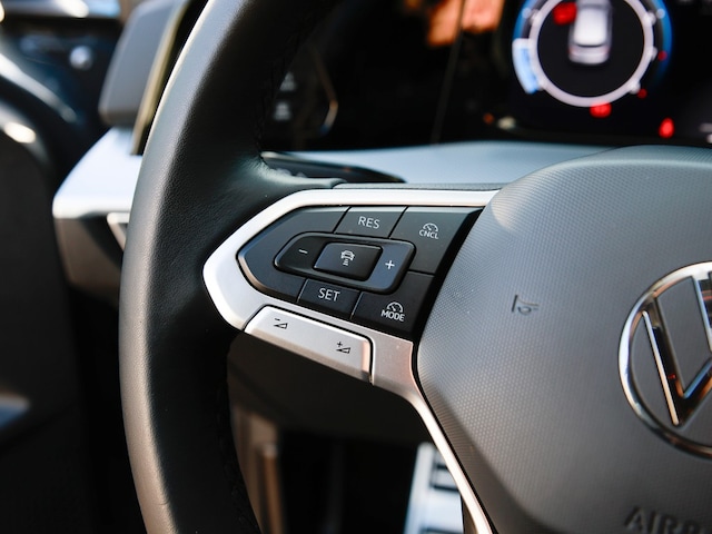 Volkswagen Golf 1.5 TSI Golf VIII