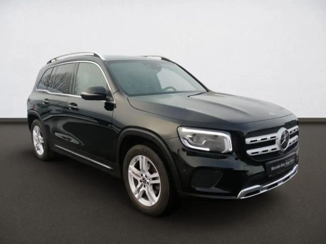 Mercedes-Benz GLB 200 4MATIC Progressive