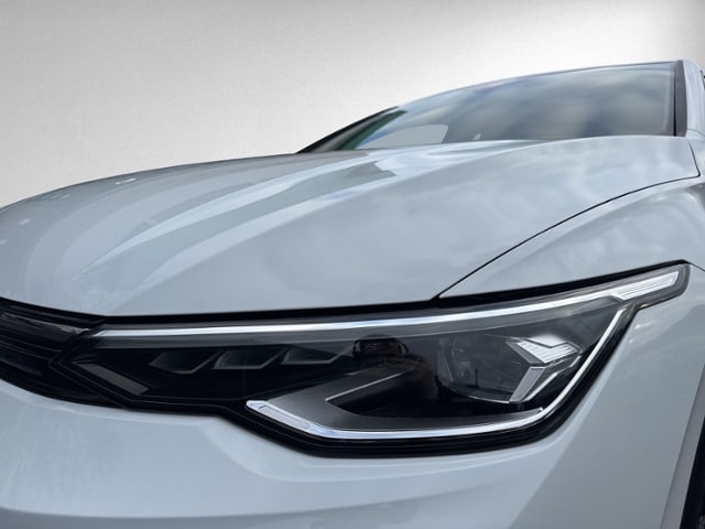 Volkswagen Golf 1.5 TSI Golf VIII