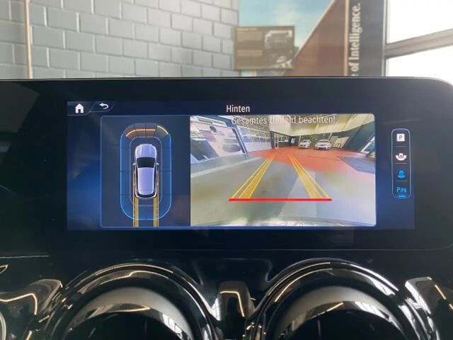 Mercedes-Benz GLA 200 Progressive