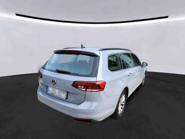 Volkswagen Passat 1.5 TSI Business Variant
