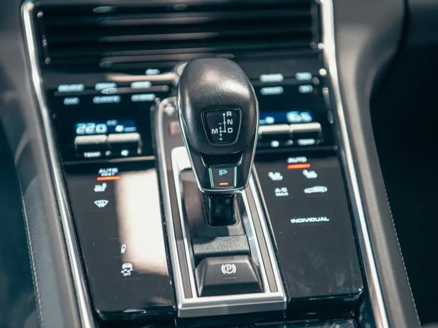 Porsche Panamera E-Hybrid S Turbo