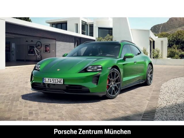 Porsche Taycan GTS Sport Turismo