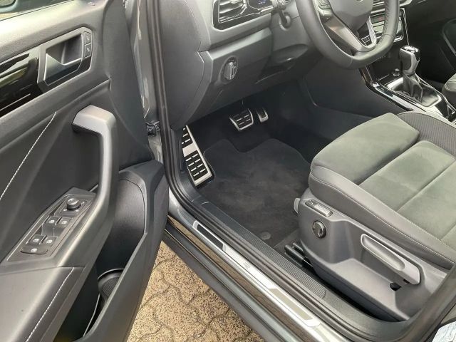 Volkswagen T-Roc 1.5 TSI DSG R-Line