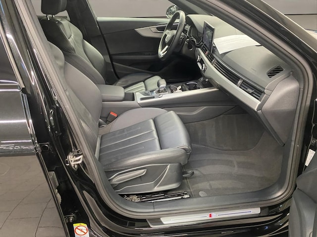 Audi A4 40 TFSI Avant S-Line S-Tronic