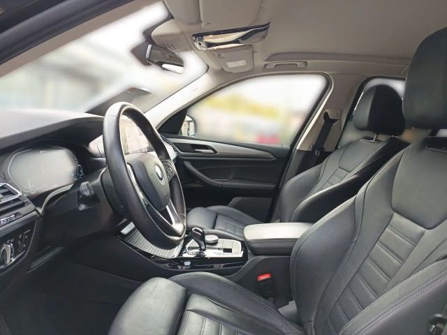 BMW X3 xDrive30e