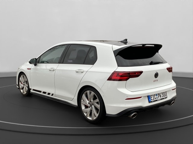 Volkswagen Golf 2.0 TSI DSG Golf VIII