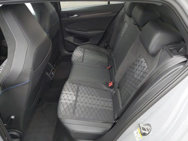 Volkswagen Golf DSG Sport