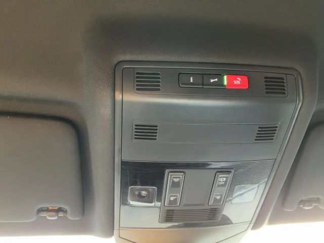 Volkswagen T-Cross 1.0 TSI R-Line