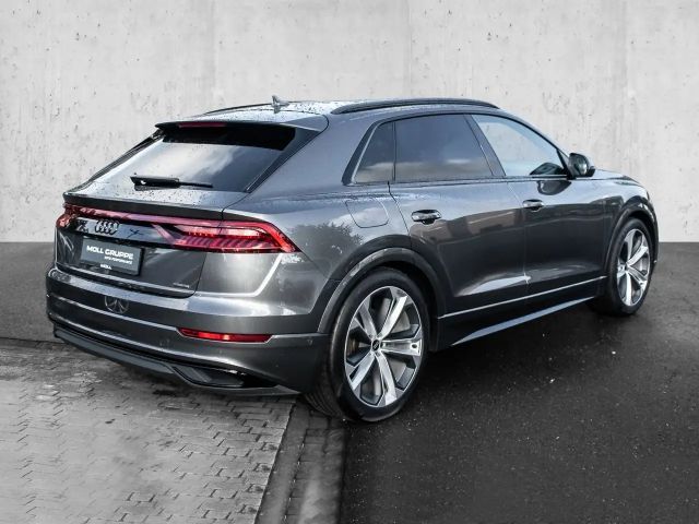 Audi Q8 55 TFSI Hybride Quattro