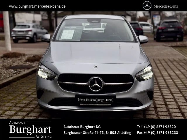 Mercedes-Benz B 180 Progressive