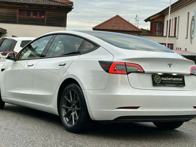 Tesla Model 3 RWD Standard Range