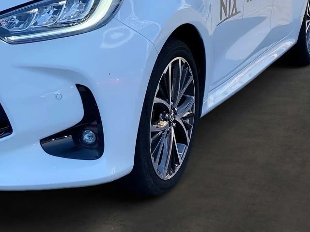 Toyota Yaris Hatchback Hybride Style