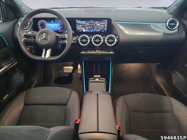 Mercedes-Benz GLA 200 AMG Line