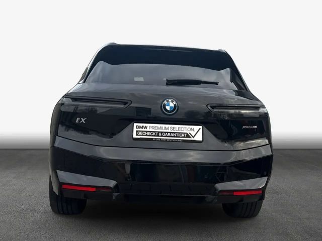 BMW iX xDrive40