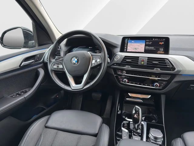 BMW X3 xDrive30e