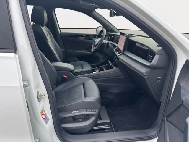 Volkswagen Tayron R-Line eHybrid