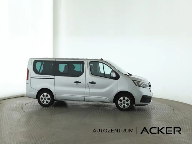 Renault Trafic Blue Combi Evolution