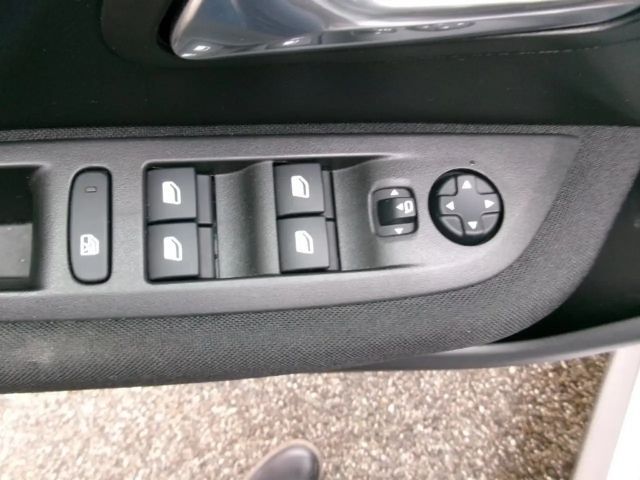 Peugeot 208 Active Pack