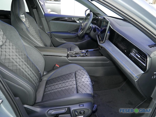 Volkswagen Passat 4Motion R-Line