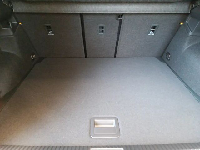 Volkswagen T-Roc 1.5 eTSI R-Line