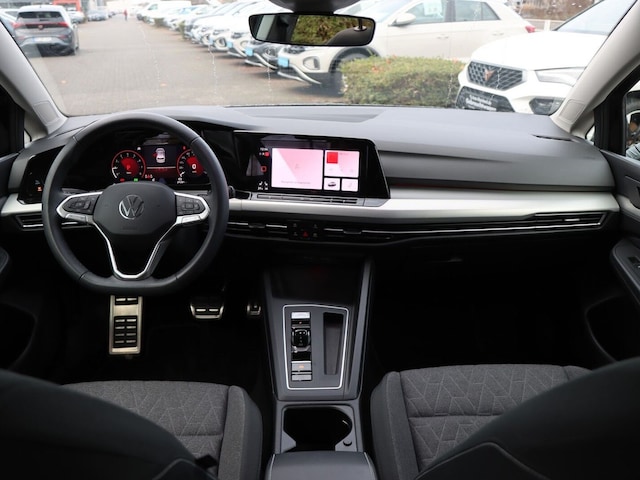 Volkswagen Golf 1.5 eTSI DSG Golf VIII Move