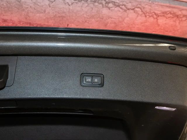 Audi Q8 55 TFSI Hybride Quattro