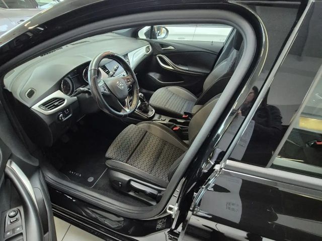 Opel Astra GS-Line Grand Sport