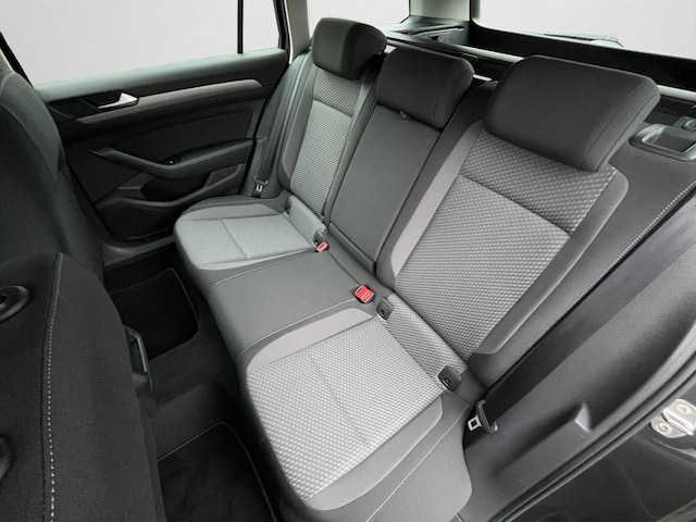 Volkswagen Passat 1.5 TSI Business Variant