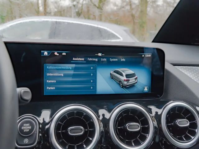 Mercedes-Benz B 180 Progressive