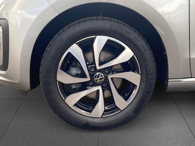 Volkswagen up! Active