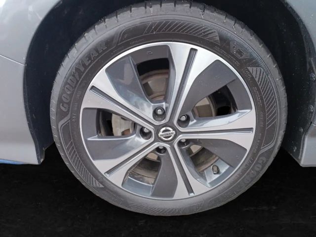 Nissan Leaf 40 kWh Acenta