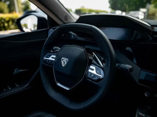 Peugeot 408 Automaat 130pk | Camera | Auto. Airco | Carplay...